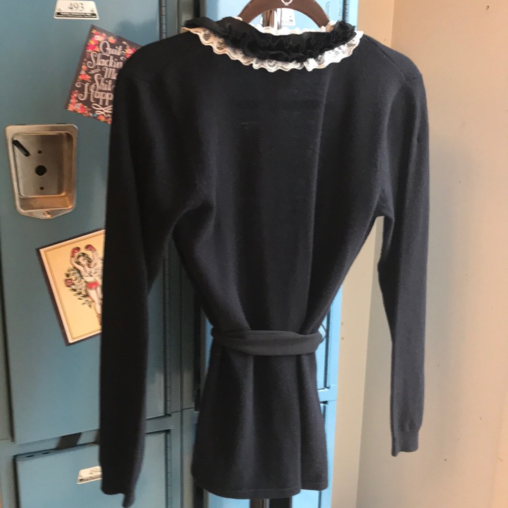 Peck & Peck Wool/Cashmere Black Cardigan ๐ - Picture 2 of 8